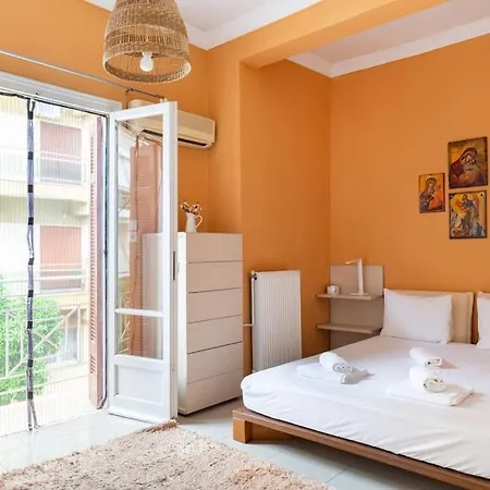 Apartment With Terrace In Piraiki Piraeus Exterior photo